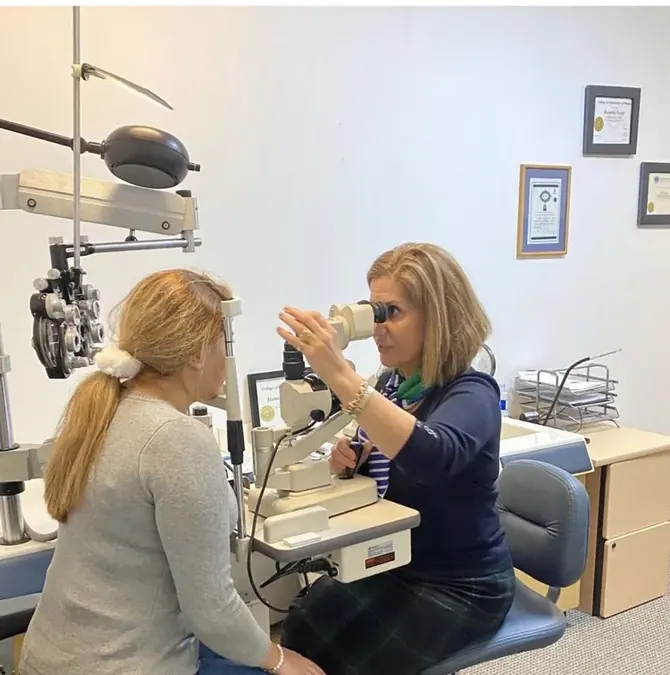 Dr. Roxanna Gangi — Pro Eye Exam provides eye care and vision test services in Toronto and York Region